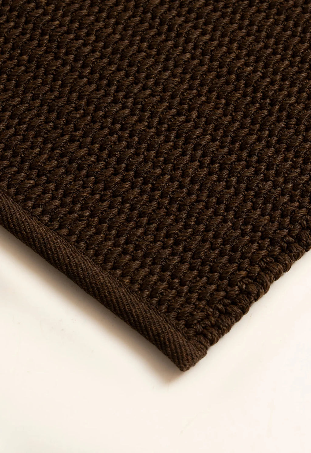 Bisque Indoor/Outdoor Rug - Coffee