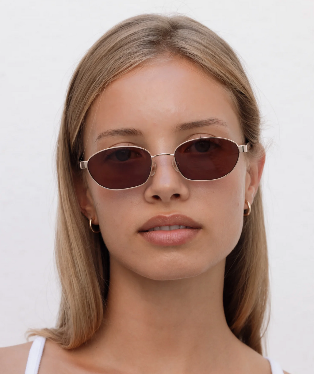 LU—GOLDIE Lara - Chestnut