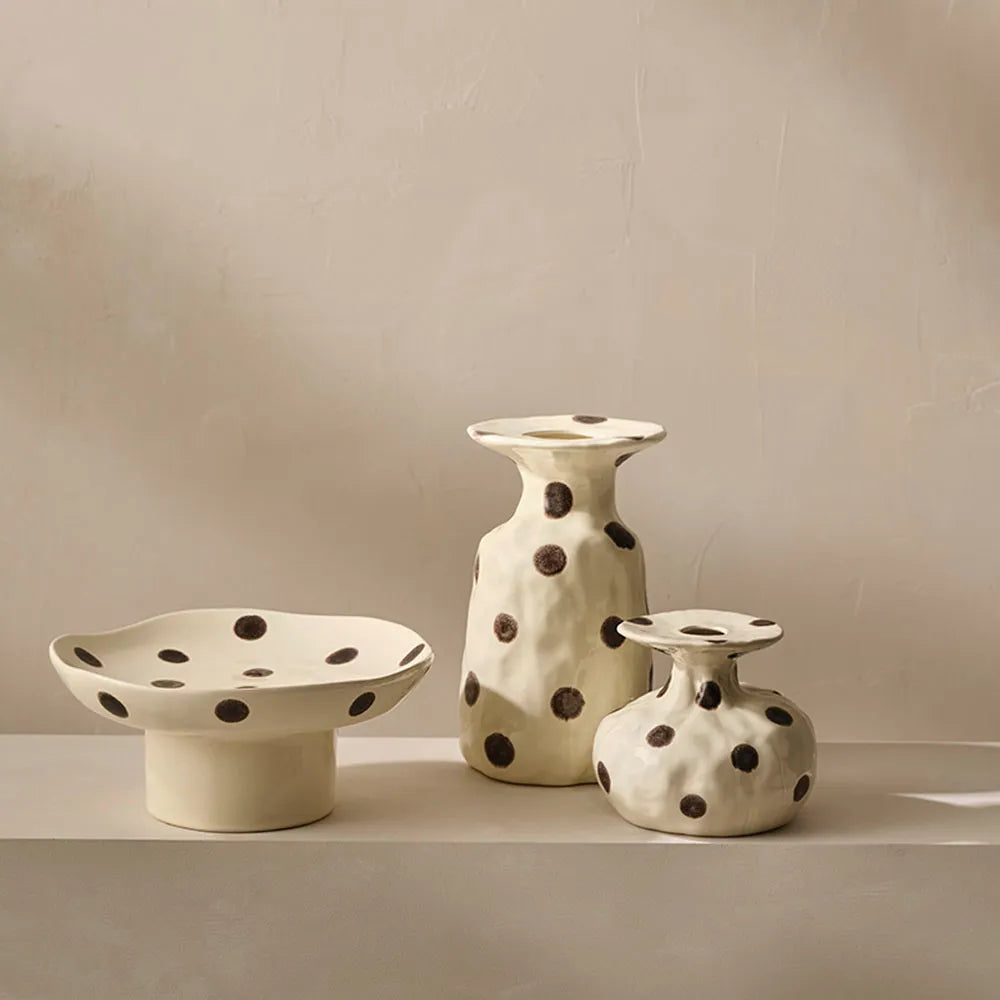 Spotti Pedestal Stand
