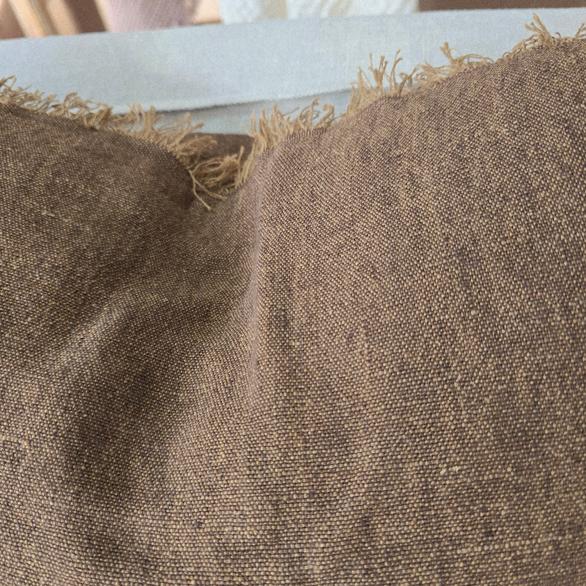 Della Heavyweight Linen Cushion